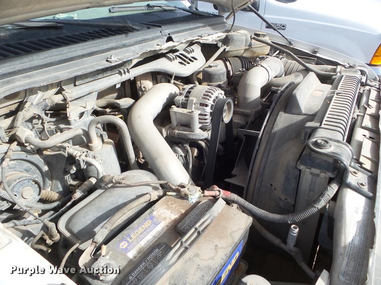 image for item DA7663 2005 Ford F350 Super Duty flatbed pickup truck