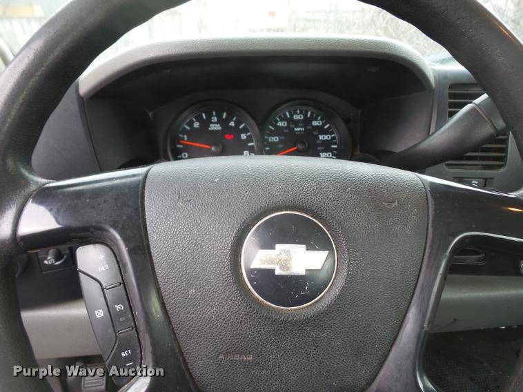 image for item DB0749 2008 Chevrolet Silverado 1500 pickup truck