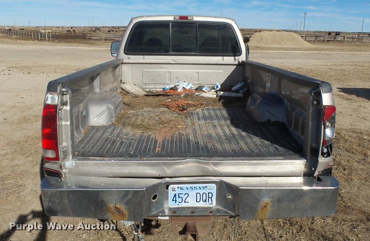 image for item DB1878 1999 Ford F250 SuperCab pickup truck