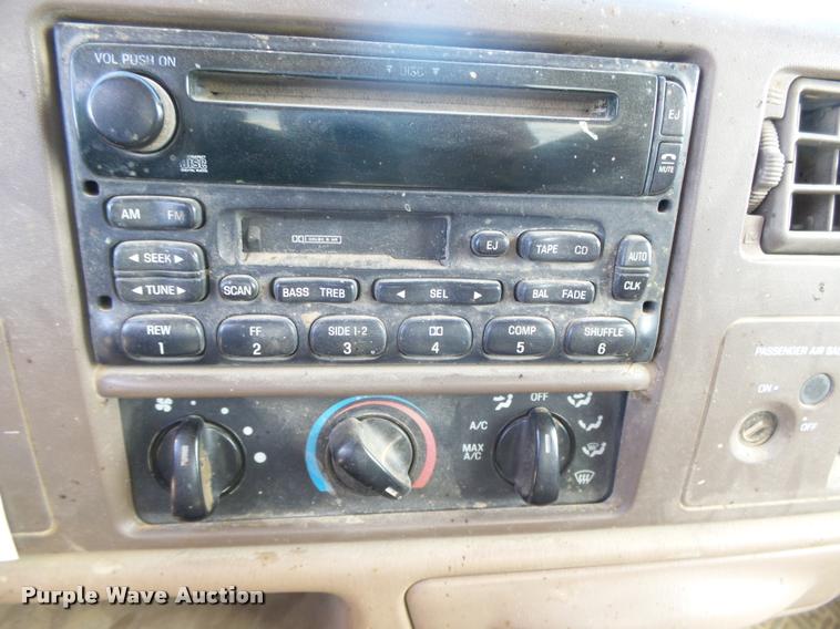 image for item DB1878 1999 Ford F250 SuperCab pickup truck