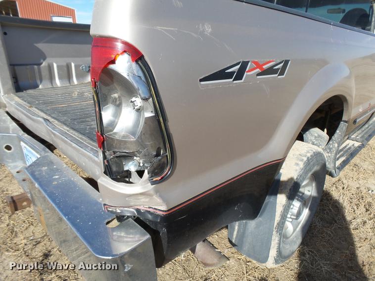 image for item DB1878 1999 Ford F250 SuperCab pickup truck