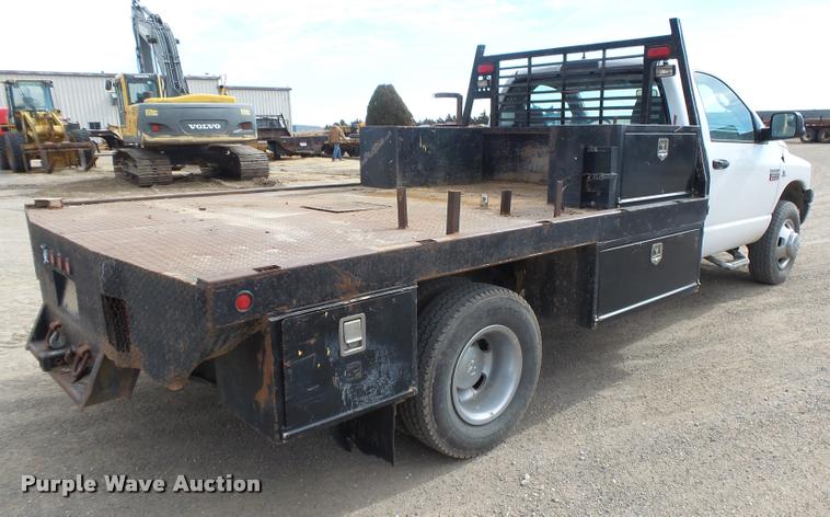 image for item DB1879 2007 Dodge Ram 3500HD flatbed pickup truck