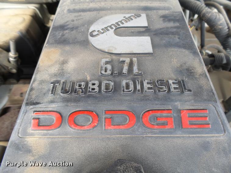 image for item DB1879 2007 Dodge Ram 3500HD flatbed pickup truck