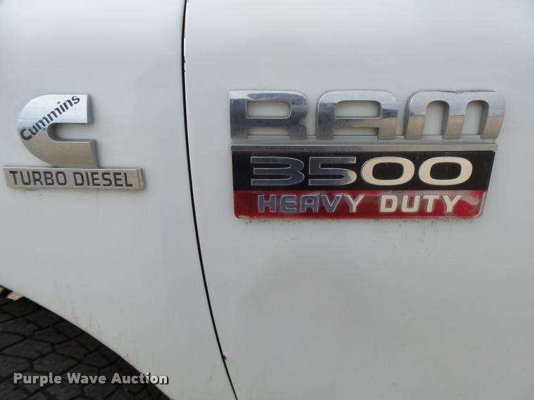 image for item DB1879 2007 Dodge Ram 3500HD flatbed pickup truck