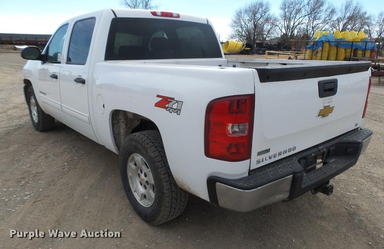 image for item DB1897 2011 Chevrolet Silverado 1500 Z71 Crew Cab pickup truck