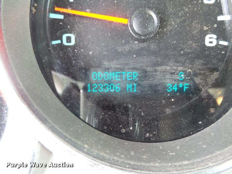 image for item DB1897 2011 Chevrolet Silverado 1500 Z71 Crew Cab pickup truck