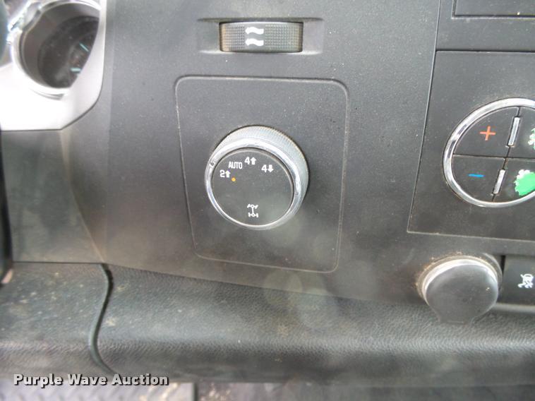 image for item DB1897 2011 Chevrolet Silverado 1500 Z71 Crew Cab pickup truck