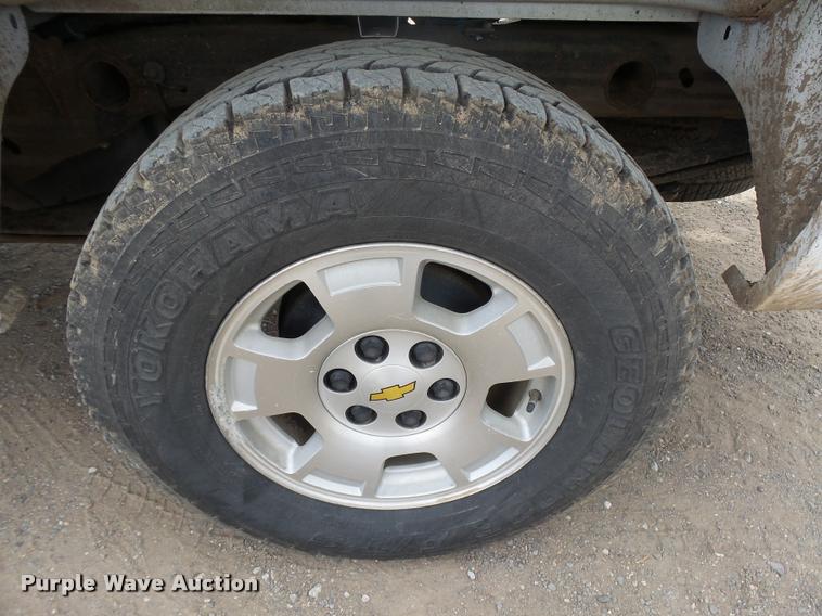 image for item DB1897 2011 Chevrolet Silverado 1500 Z71 Crew Cab pickup truck