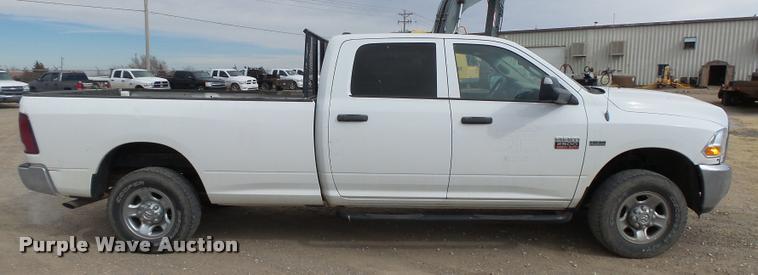 image for item DB1898 2012 Dodge Ram 2500HD Crew Cab pickup truck