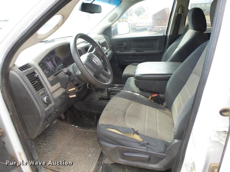 image for item DB1898 2012 Dodge Ram 2500HD Crew Cab pickup truck