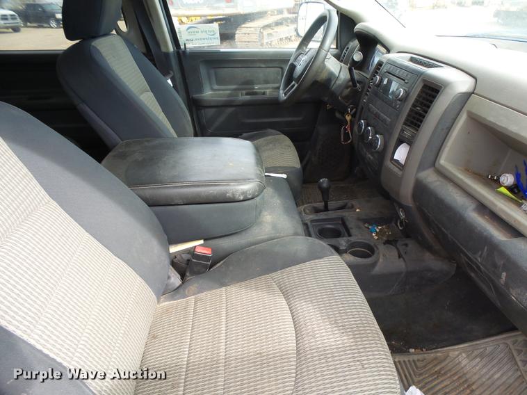 image for item DB1898 2012 Dodge Ram 2500HD Crew Cab pickup truck