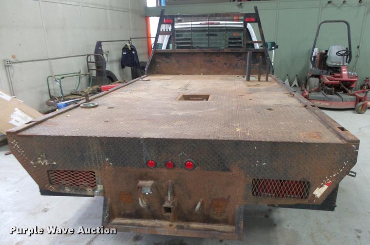 image for item DB1900 2007 Chevrolet Silverado 3500HD flatbed pickup truck