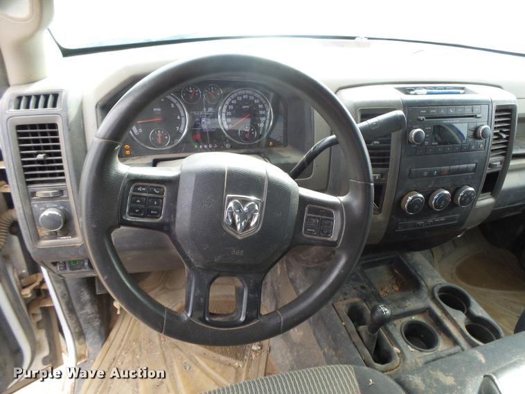 image for item DB1901 2012 Dodge Ram 2500 Crew Cab pickup truck