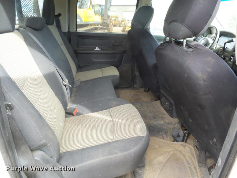 image for item DB1901 2012 Dodge Ram 2500 Crew Cab pickup truck