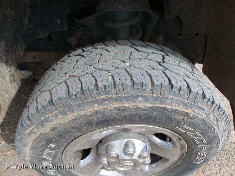 image for item DB1901 2012 Dodge Ram 2500 Crew Cab pickup truck