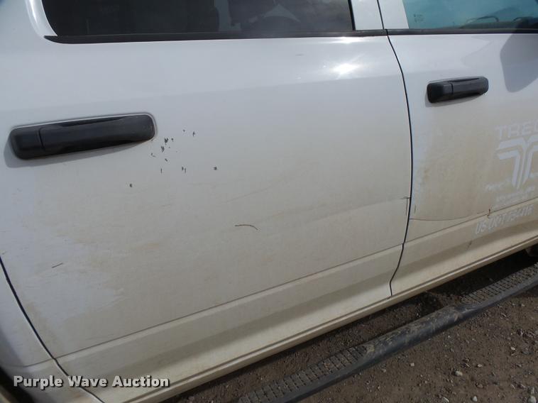 image for item DB1901 2012 Dodge Ram 2500 Crew Cab pickup truck