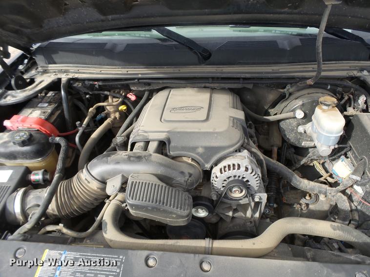 image for item DB1902 2007 Chevrolet Silverado 1500 Z71 Crew Cab pickup truck