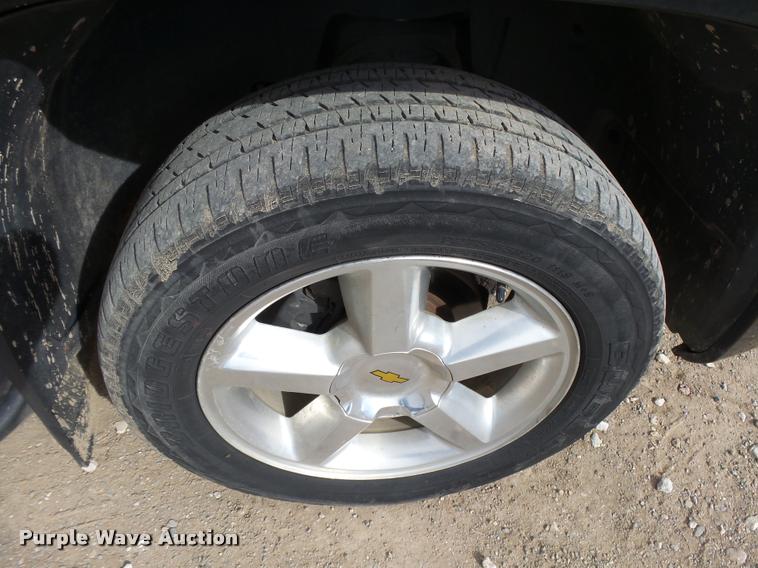 image for item DB1902 2007 Chevrolet Silverado 1500 Z71 Crew Cab pickup truck