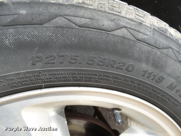 image for item DB1902 2007 Chevrolet Silverado 1500 Z71 Crew Cab pickup truck