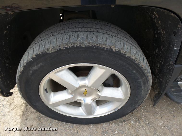 image for item DB1902 2007 Chevrolet Silverado 1500 Z71 Crew Cab pickup truck