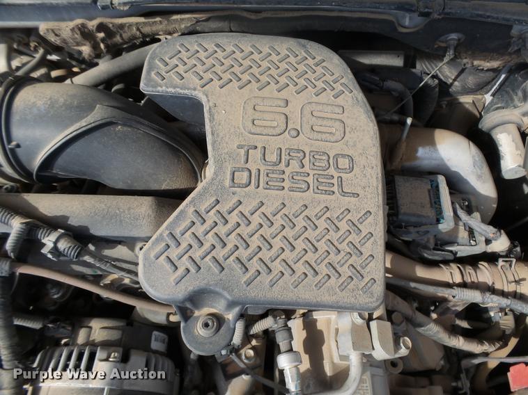 image for item DB1904 2006 Chevrolet Silverado 3500 flatbed pickup truck