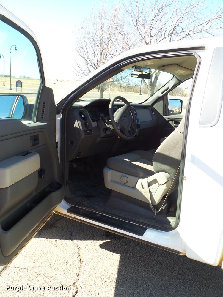 image for item DB2304 2010 Ford F150 pickup truck