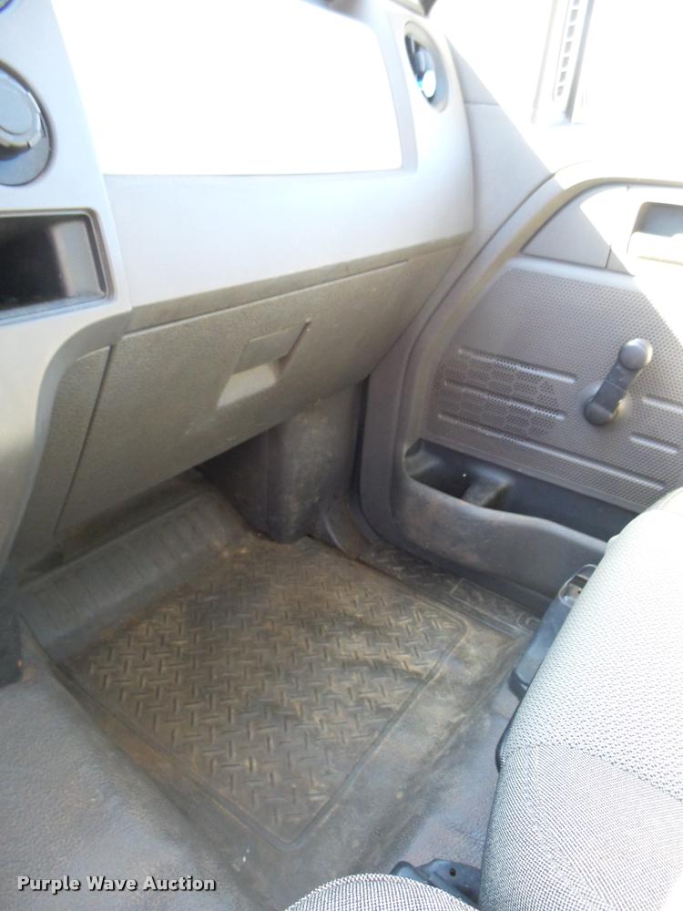 image for item DB2304 2010 Ford F150 pickup truck