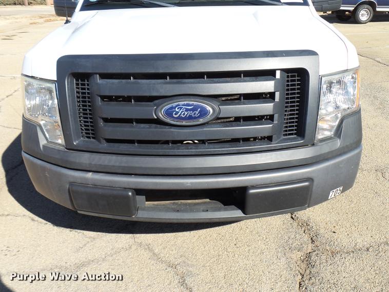 image for item DB2304 2010 Ford F150 pickup truck