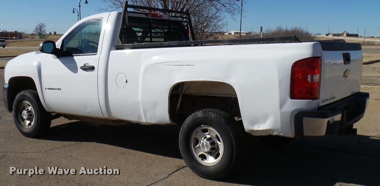 image for item DB2306 2007 Chevrolet Silverado 2500HD pickup truck