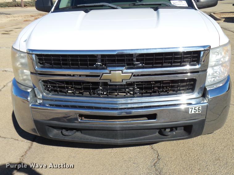 image for item DB2306 2007 Chevrolet Silverado 2500HD pickup truck