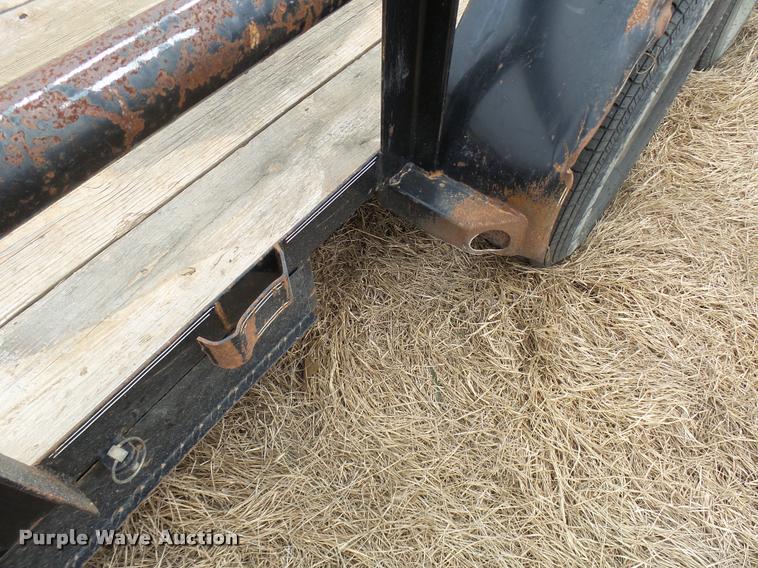 image for item DB2330 Utility trailer