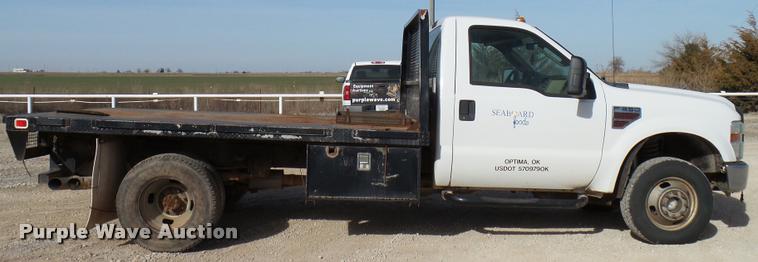 image for item DB2331 2008 Ford F350 Super Duty pickup truck