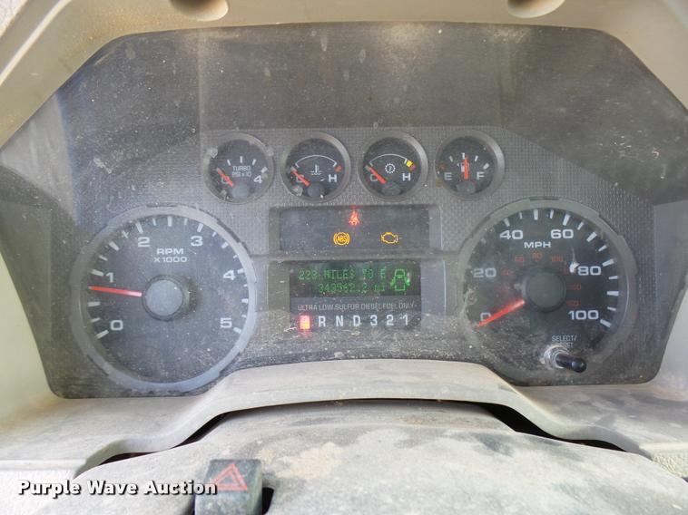 image for item DB2331 2008 Ford F350 Super Duty pickup truck