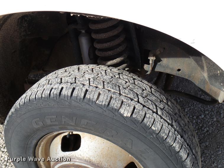 image for item DB2331 2008 Ford F350 Super Duty pickup truck