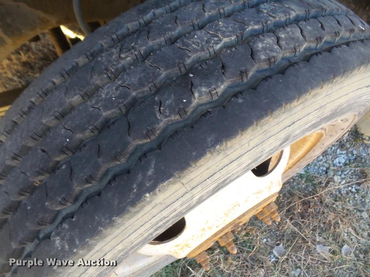 image for item DB2933 1995 Chevrolet 3500 HD flatbed pickup truck