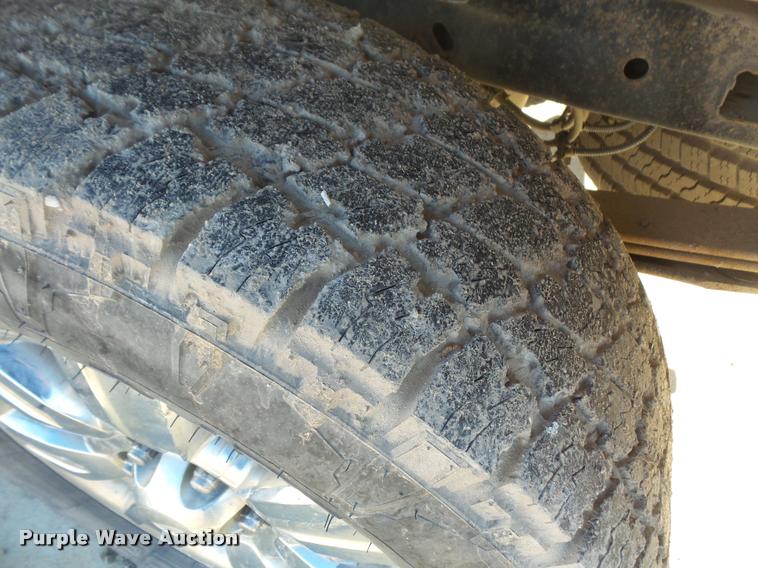 image for item DB2935 2010 Ford F150 XLT SuperCrew pickup truck