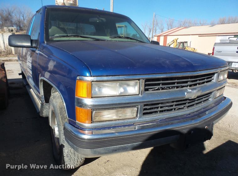 image for item DB2936 1997 Chevrolet 2500 Ext. Cab pickup truck