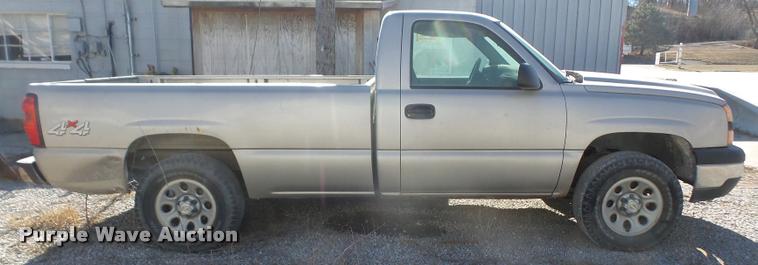 image for item DB2944 2007 Chevrolet Silverado 1500 pickup truck