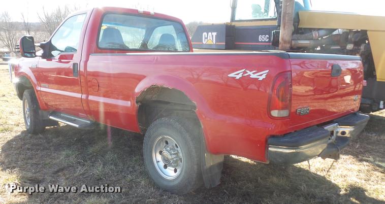 image for item DB2946 2004 Ford F250 Super Duty pickup truck