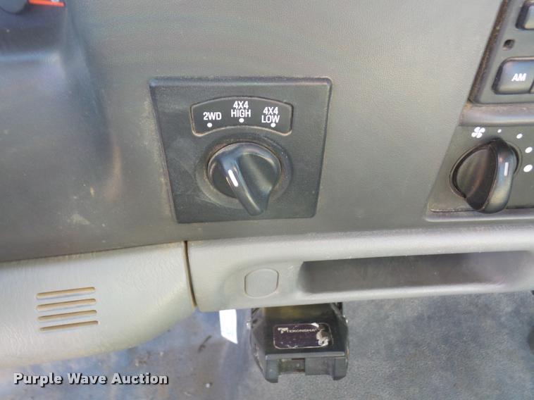 image for item DB2946 2004 Ford F250 Super Duty pickup truck