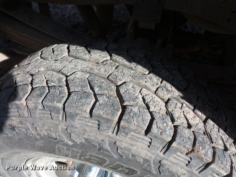 image for item DB2946 2004 Ford F250 Super Duty pickup truck