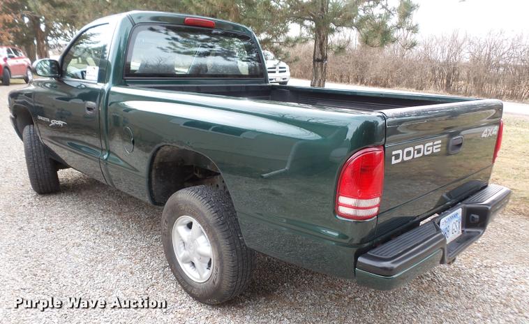 image for item DB2963 2000 Dodge Dakota Sport pickup truck