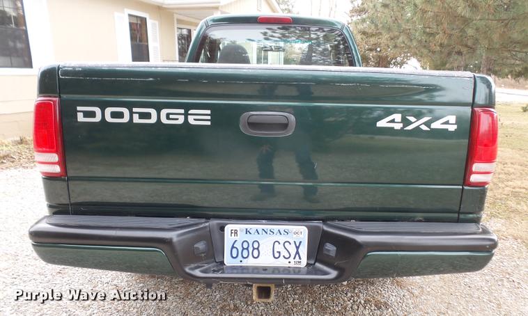 image for item DB2963 2000 Dodge Dakota Sport pickup truck