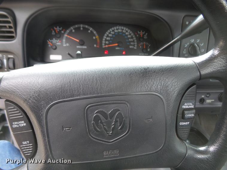 image for item DB2963 2000 Dodge Dakota Sport pickup truck