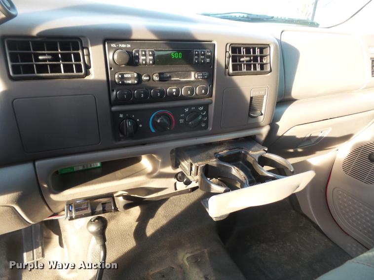 image for item DB2981 2001 Ford F250 Super Duty Crew Cab pickup truck