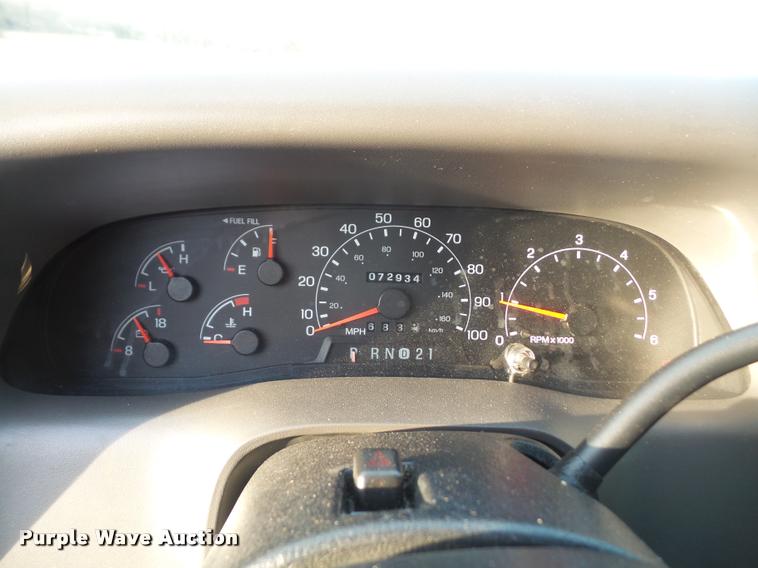 image for item DB2981 2001 Ford F250 Super Duty Crew Cab pickup truck