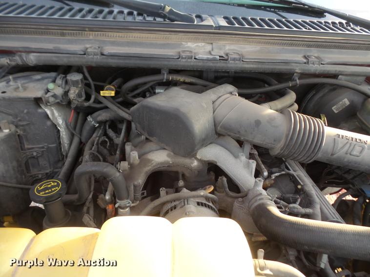 image for item DB2981 2001 Ford F250 Super Duty Crew Cab pickup truck