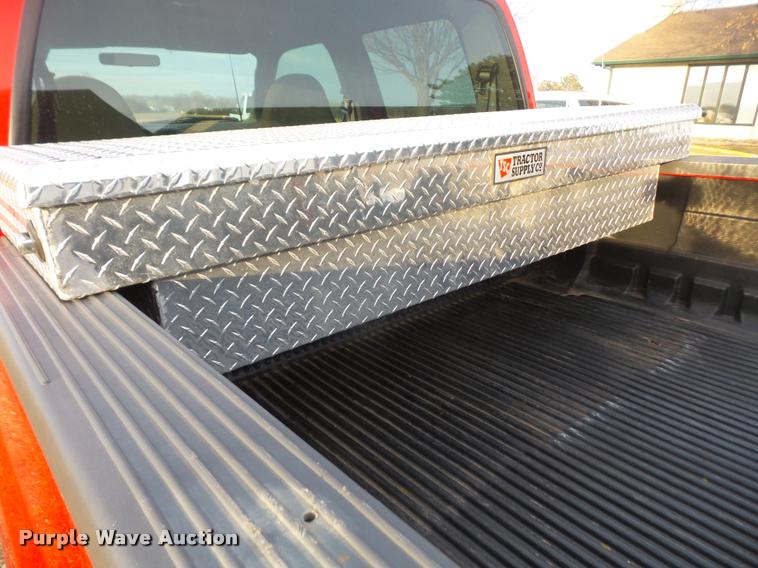 image for item DB2981 2001 Ford F250 Super Duty Crew Cab pickup truck