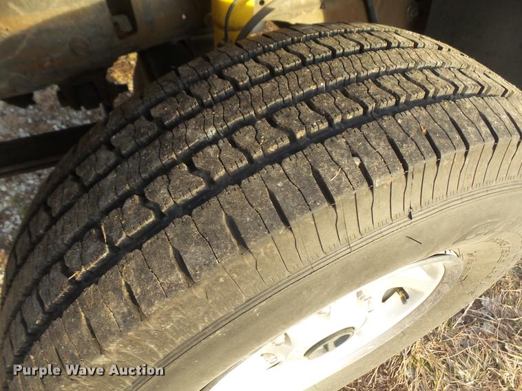 image for item DB2981 2001 Ford F250 Super Duty Crew Cab pickup truck