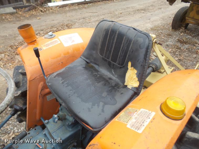 image for item DB2997 Kubota L1500 tractor